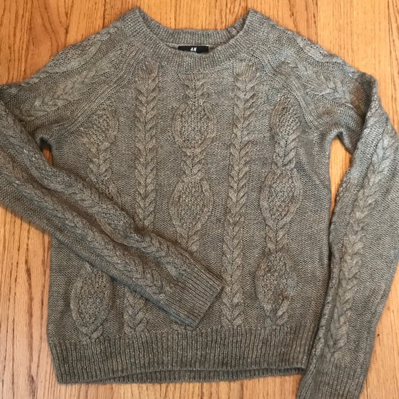 H&M Sweaters - H&M Sweater